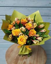 Букет цветов из:  Альстромерии и Розы #REPLACE_PRED# Восходе