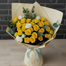 Букет цветов из:  Розы в Восходе