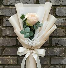 Букет цветов из:  Розы в Восходе