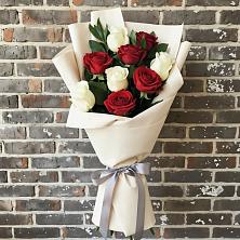 Букет цветов из:  Розы в Восходе