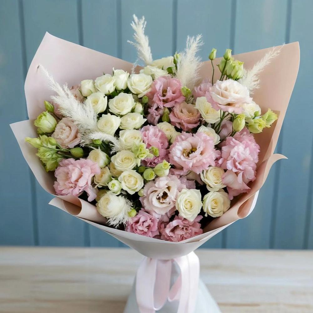 Букет цветов из: Альстромерии и Розы в Восходе