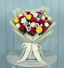 Букет цветов из:  Розы в Восходе