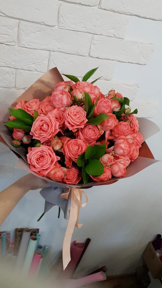 Букет цветов из: Розы в Восходе