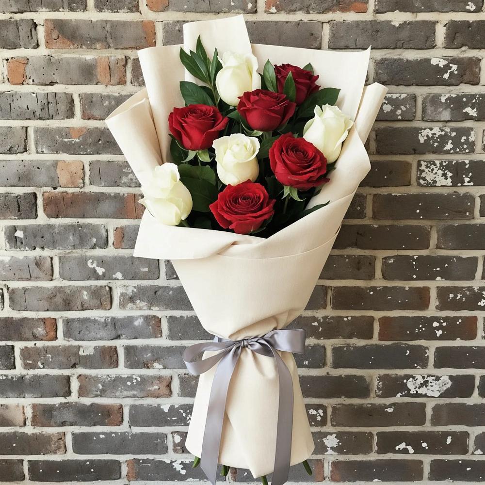 Букет цветов из: Розы в Восходе