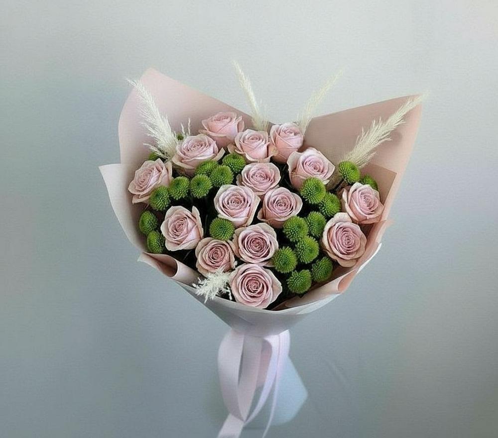 Букет цветов из: Розы и Хризантемы в Восходе