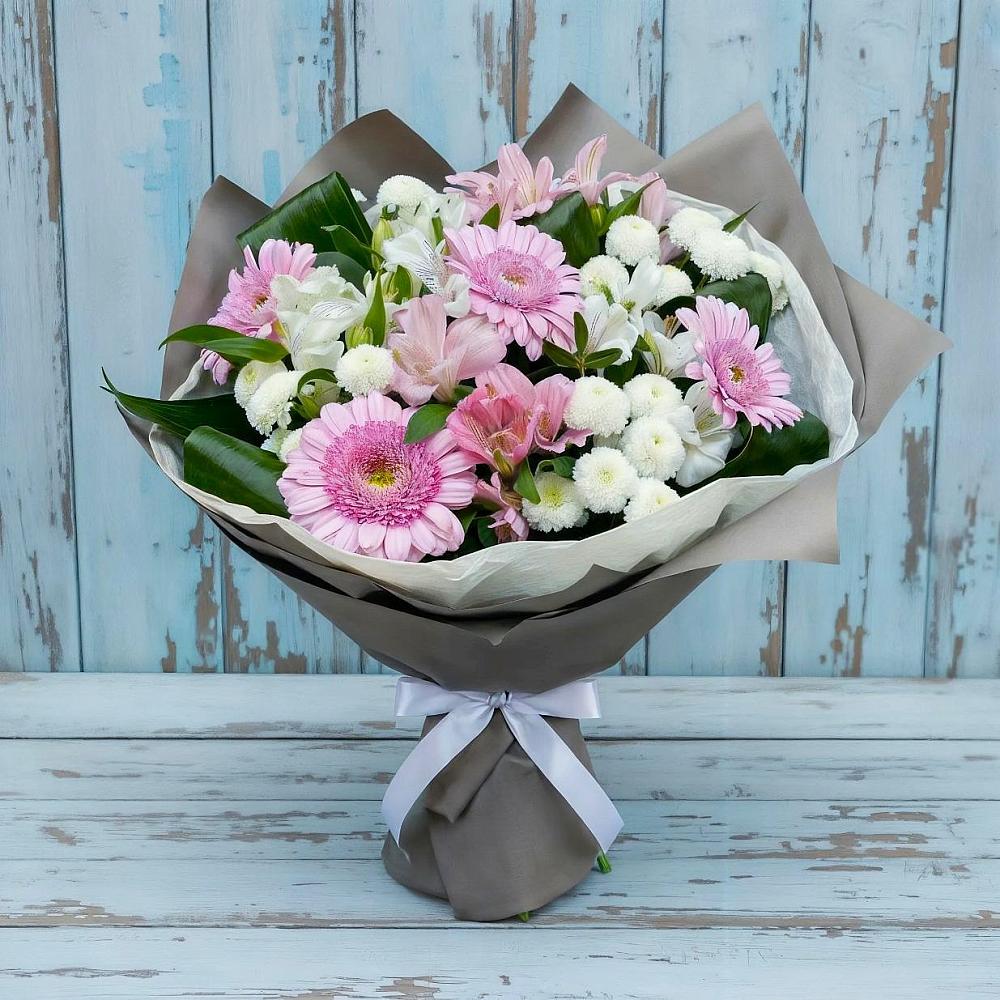 Букет цветов из: Герберы, Альстромерии и Хризантемы в Восходе