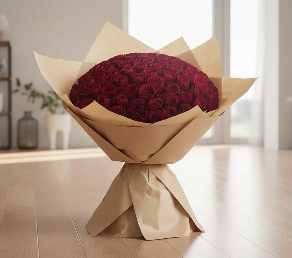 Букет 101 Красная роза в Восходе