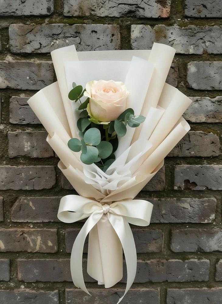 Букет цветов из: Розы в Восходе