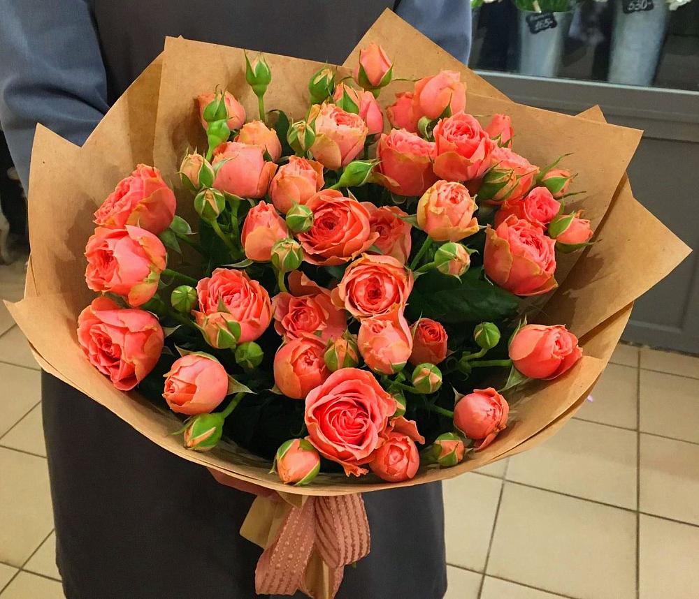 Букет цветов из: Розы в Восходе