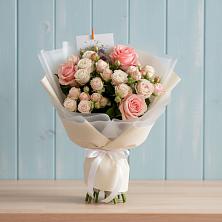 Букет цветов из:  Розы в Восходе