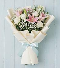 Букет цветов из:  Лилии в Восходе