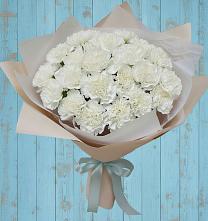 Букет цветов из:  Гвоздики в Восходе